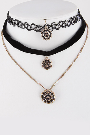 Gatsby inspired Three Charm Necklace Set 5JAF2